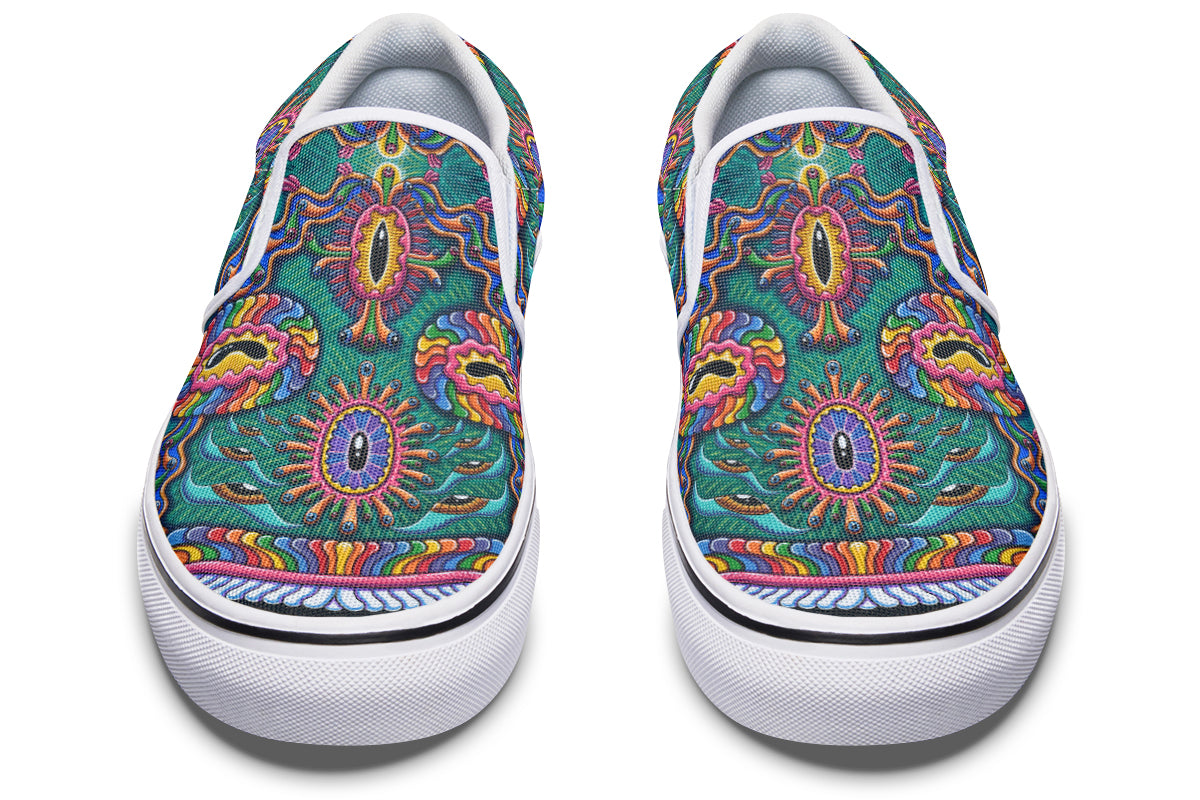 "Bribribribribribribribri" Slipons
