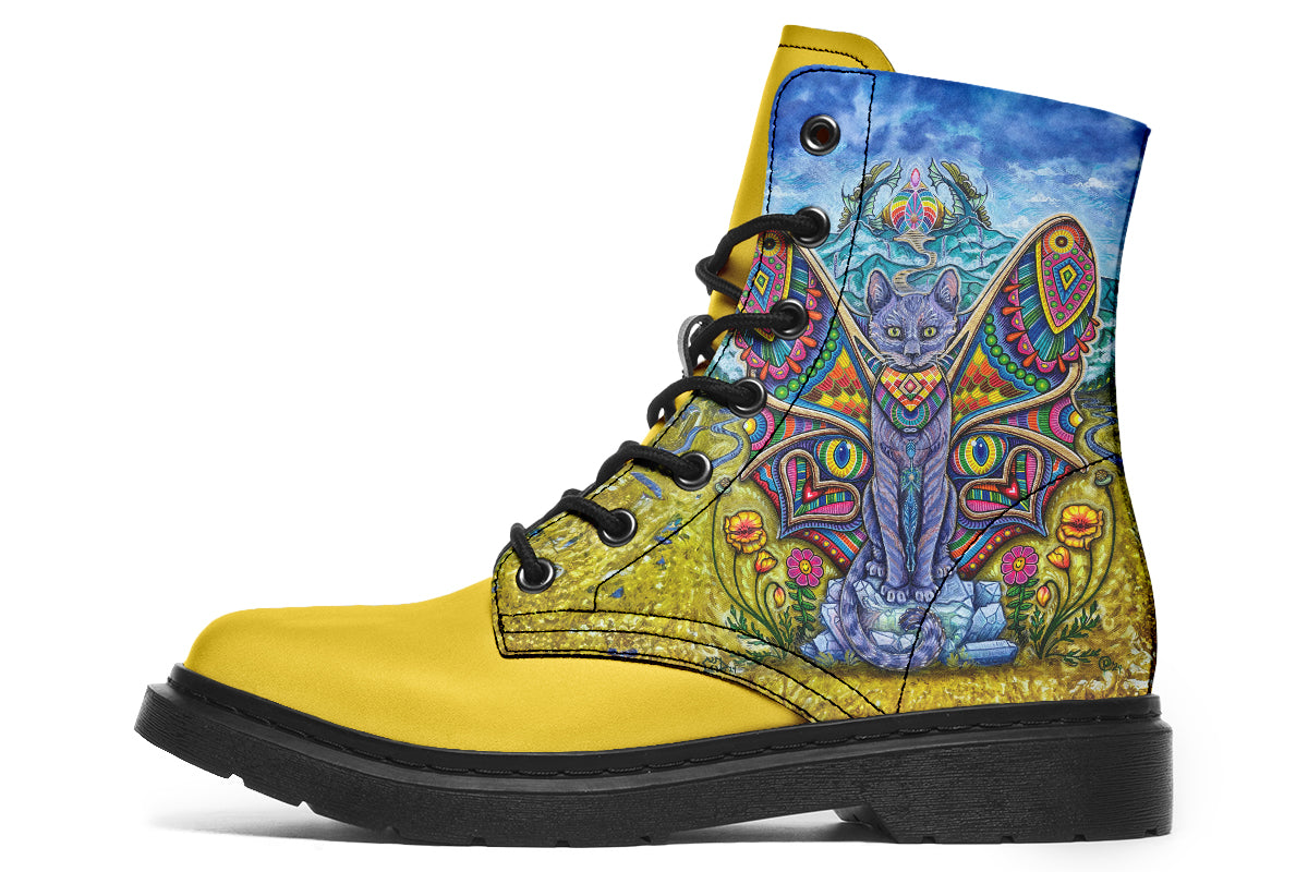 "Lyran Love Collabo With Paulina Casati" Boots