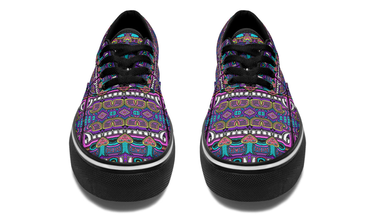 "Mega Tribal Can" Classic Shoes