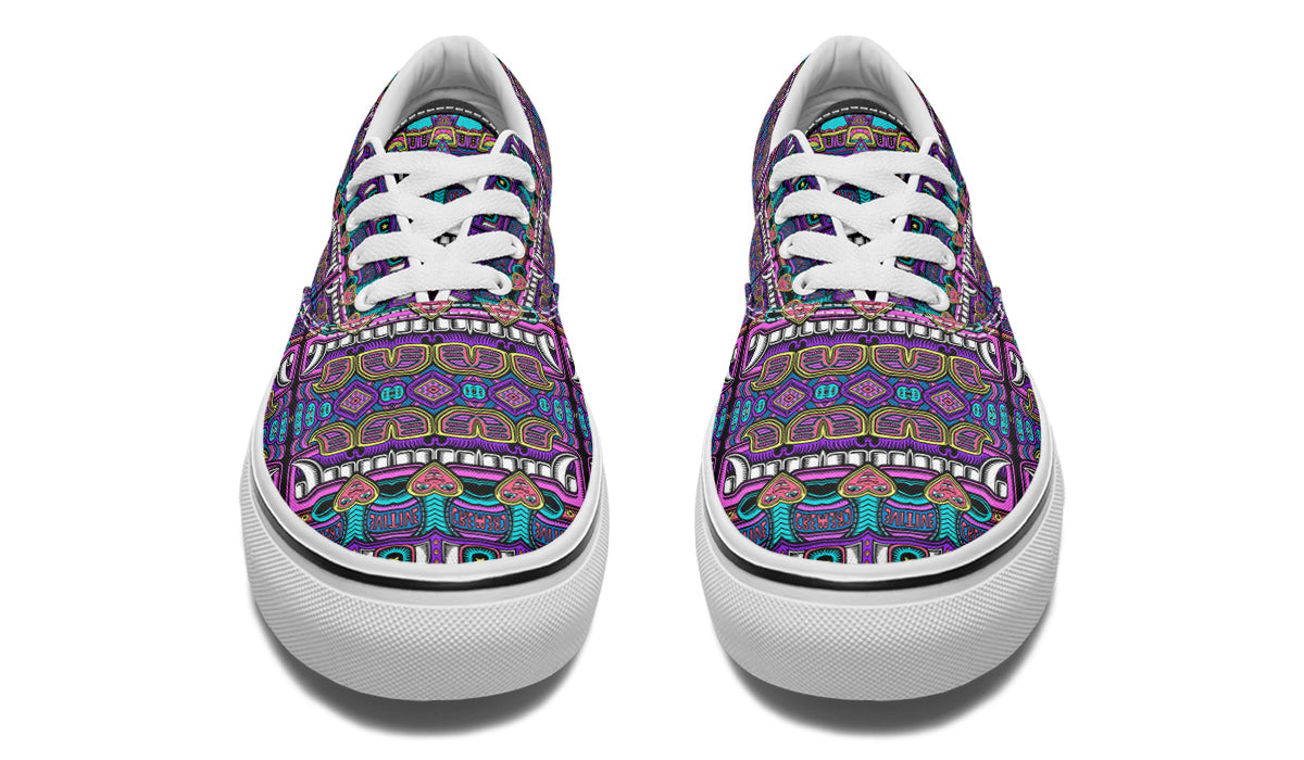 "Mega Tribal Can" Classic Shoes