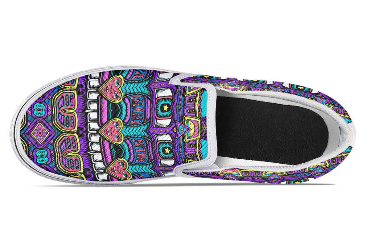 "Mega Tribal Can" Slipons