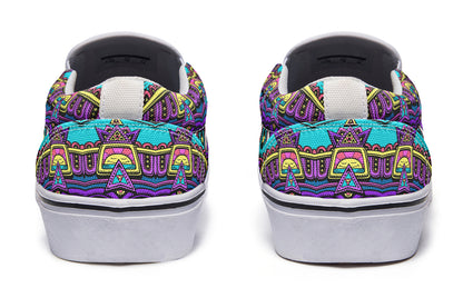 "Mega Tribal Can" Slipons