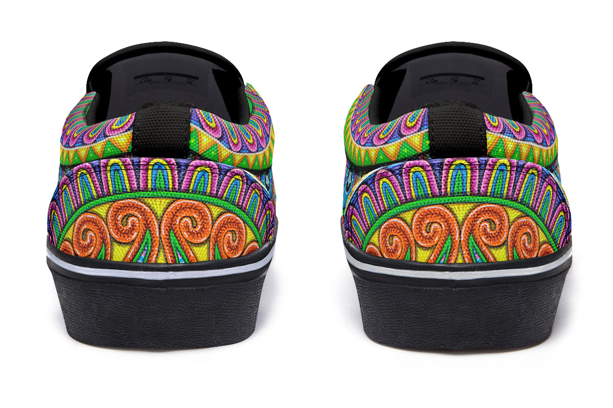 "Taita Inti" Slipons