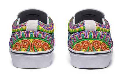 "Taita Inti" Slipons